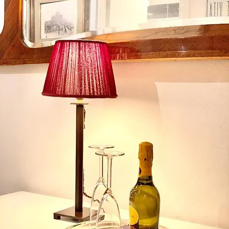 Apartment Vacanze Romane Colosseum Rome