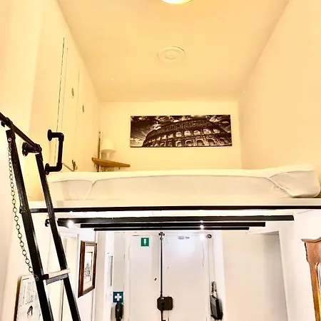Apartment Vacanze Romane Colosseum Rome