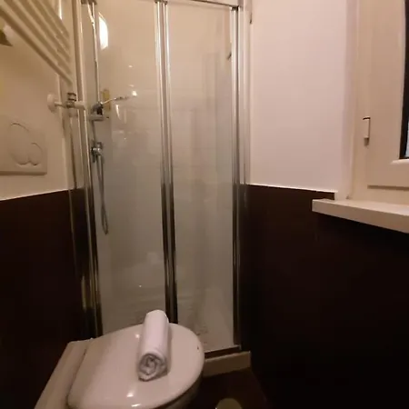 拉特拉尼dfm旅馆