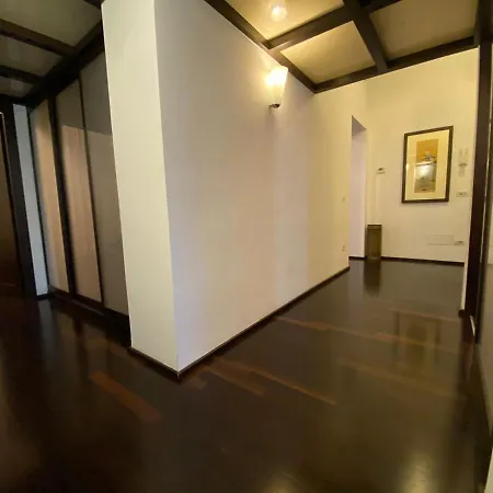 San Giovanni Lovely Loft Appartamento *