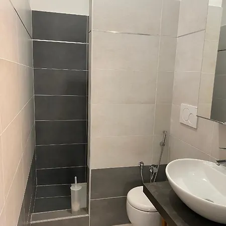 Domus Art Merulana Apartment