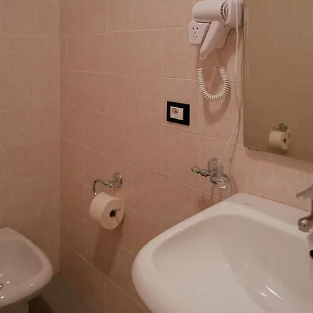 Casa Per Ferie Jpii Dom Polski ゲストハウス ローマ