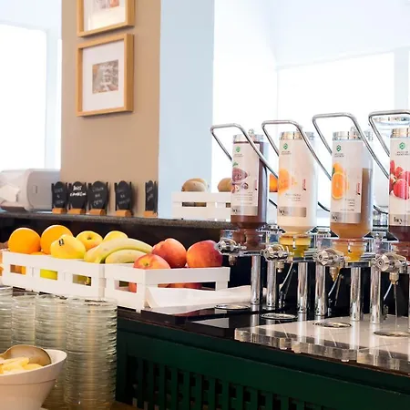 Pacific Hotell 3*
