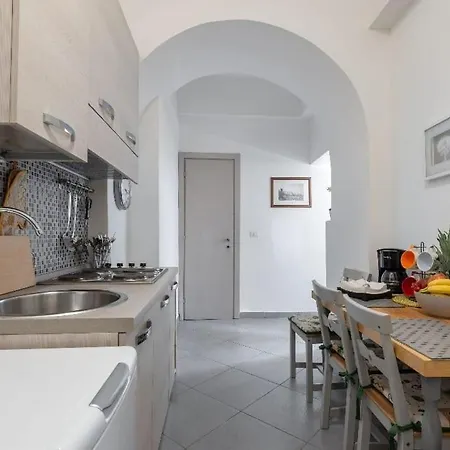 Trastevere Rome's Heart Charming & Cozy Apartment Rome