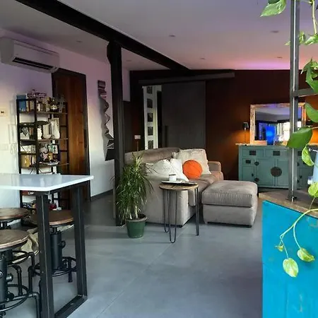 Apartment Industrial Loft Nella Periferia Di