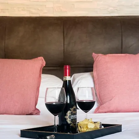 Apartment Navona New Charme Art *