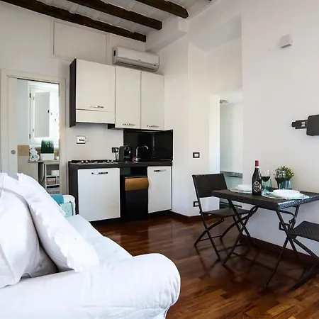 Apartment Navona New Charme Art Rome