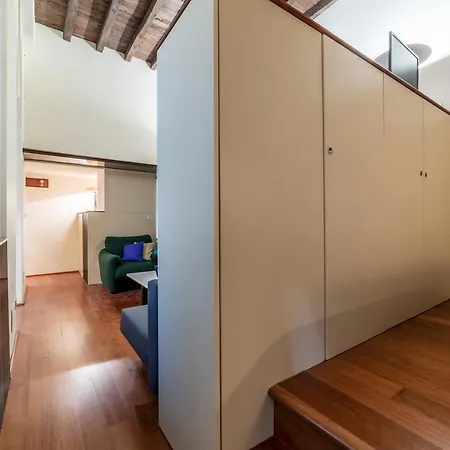Apartment Montecitorio And Via Condotti Rome