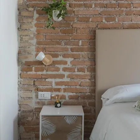 Guest house White Ostilia Rome