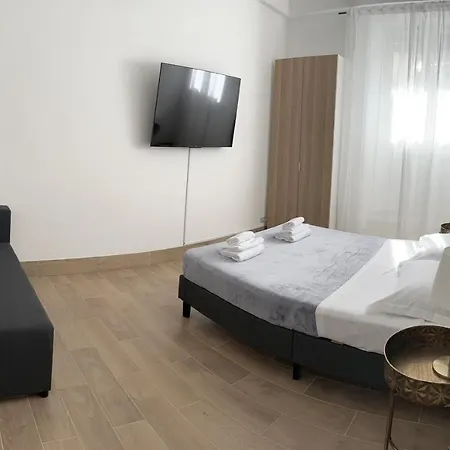 Apartment Art Atelier *