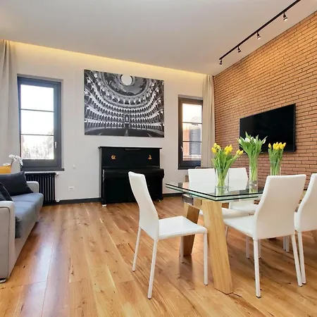Eve Monti Penthouse *