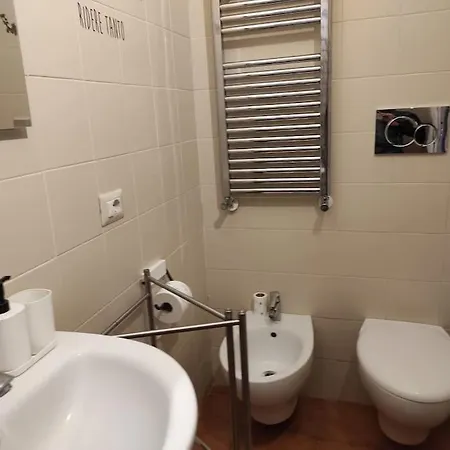 Locazione Turistica Di Via Ottaviano A Apartment *