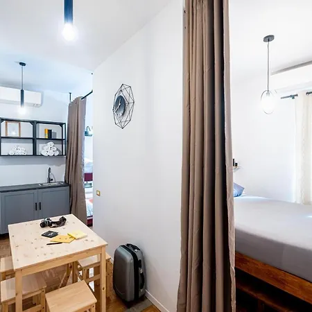 Mytinyhome Festina Lente Guest house