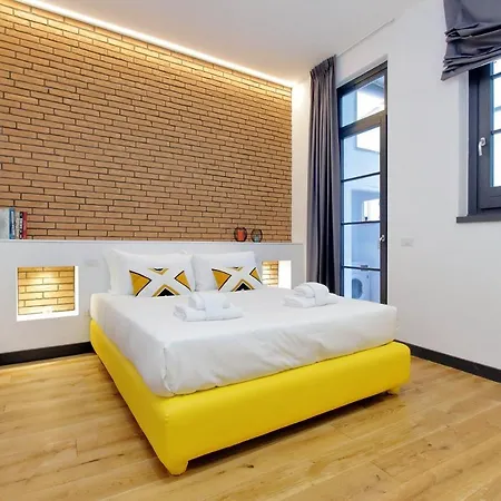 Eve Monti Penthouse * Roma