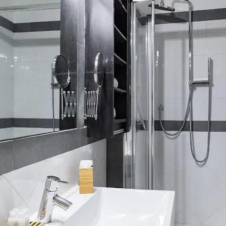 Trevi Modern Loft Appartamento *