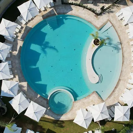 Flaminio Village Park Campingplatz 4*
