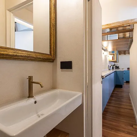 Coronari-rental In Apartment Rome