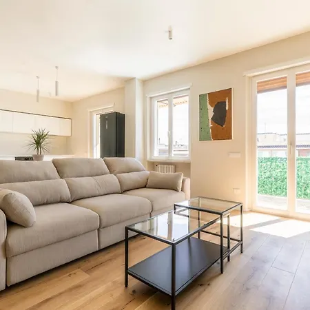 La Dolce - Sunny Penthouse Trastevere Station 100sqm Apartment Rome