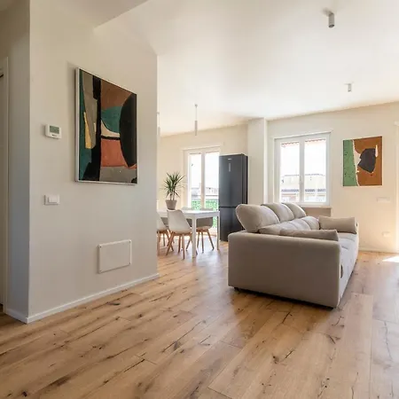 La Dolce - Sunny Penthouse Trastevere Station 100sqm Rome