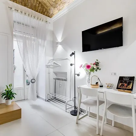 Scipioni Charming Studio Apartment *