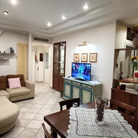 Chic House Apartment *