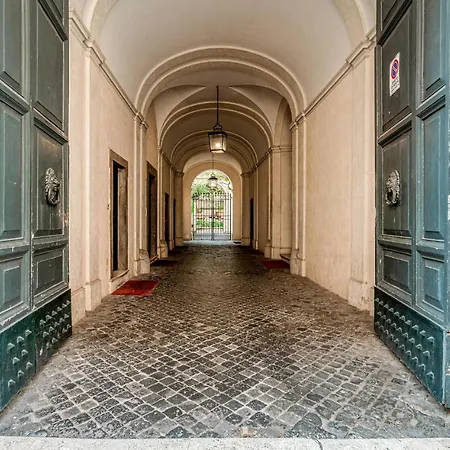 Apartment Amazing In With Wifi And 2 Bedrooms Rome