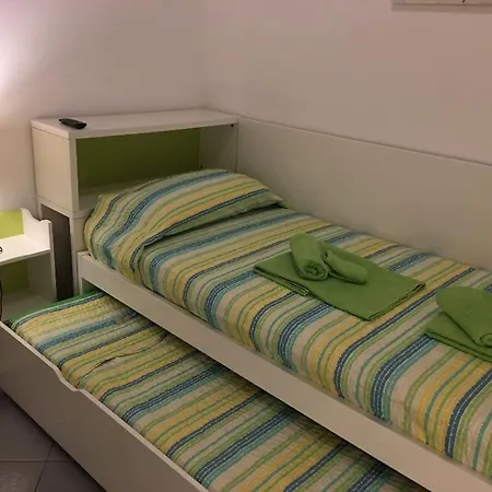 Apartment Trastevere Rome's Heart Charming & Cozy *