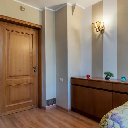 Apartment Roomy&cozy With Shared Terrace