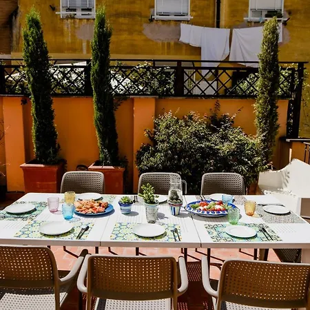 Апартаменты Ema Flat In Trastevere *