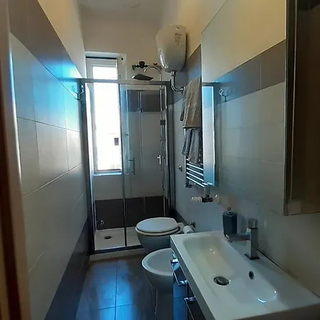 Italy's Enchanting Ambiance - A Snug In Apartment Rome