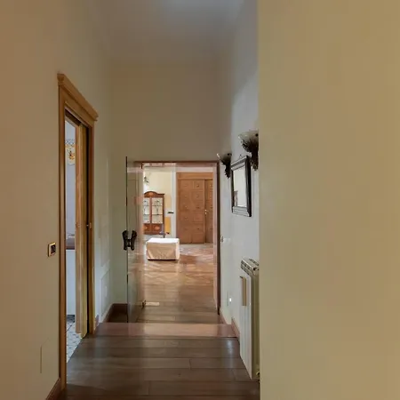 Iflat Elegant And Luxury Near Pantheon Apartment Rome