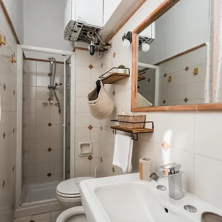 Vicolo Delle Grotte Apartment *