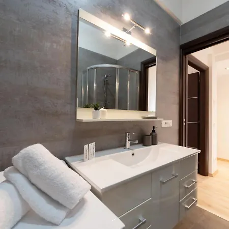 Apartment The Rent - Modern Two-bedrooms In Monteverde Area Rome