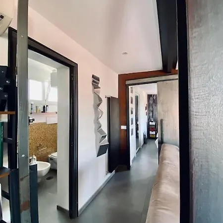 Industrial Loft Nella Periferia Di Apartment Rome