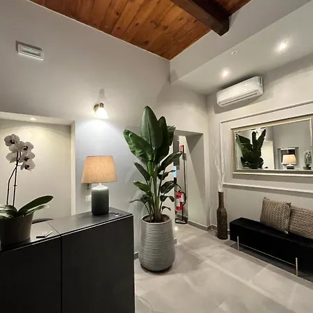 בית הארחה Soha Piazza Di Spagna Boutique