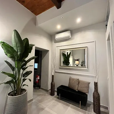 Gasthuis Soha Piazza Di Spagna Boutique Rome