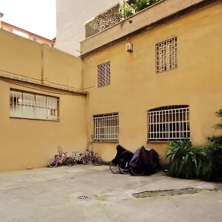 Castro Pretorio Suite: Retreat Near Termini Apartment Rome