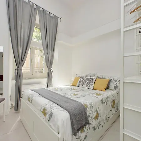 Castro Pretorio Suite: Retreat Near Termini Rome