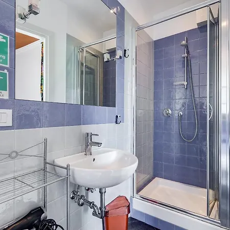 San Pietro 3 E Bagno In Camera Apartment *