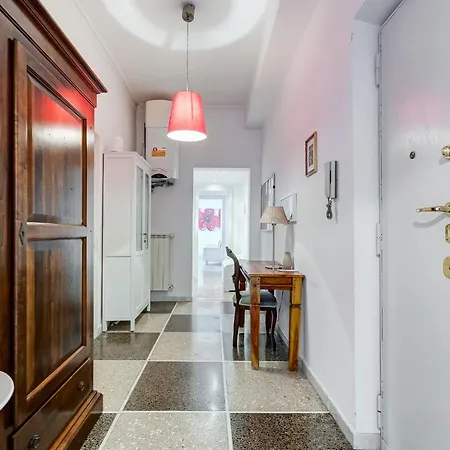 San Pietro 3 E Bagno In Camera Apartment *