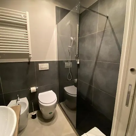 Soha Piazza Di Spagna Boutique Rome