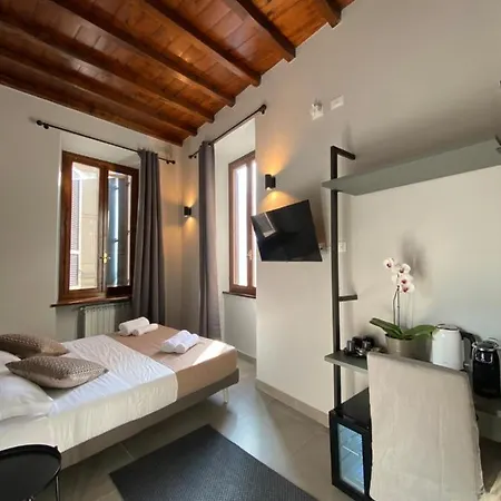 Soha Piazza Di Spagna Boutique Gasthuis