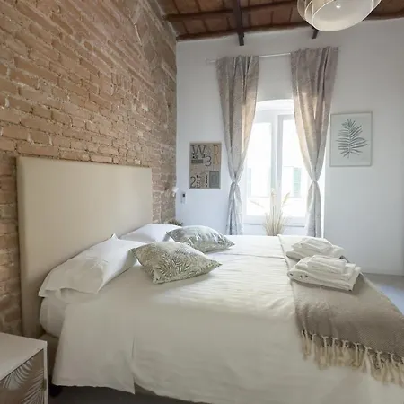 White Ostilia Rome
