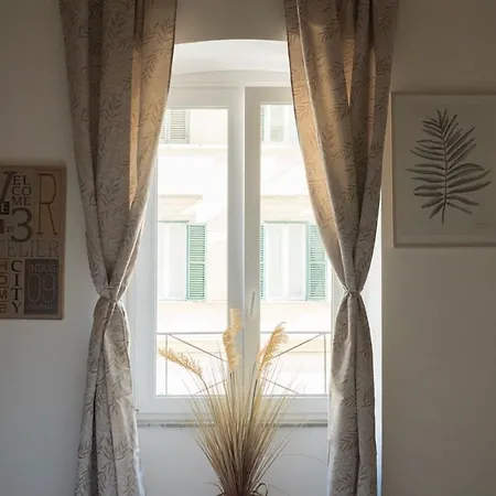 Guest house White Ostilia