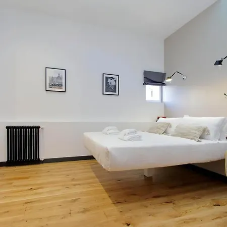 Eve Monti Penthouse * Roma