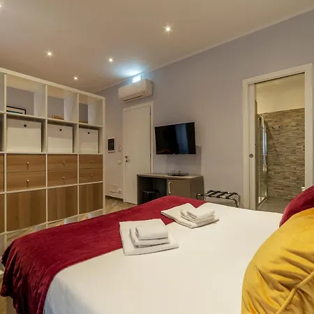 Frattina 1 - Fromhometorome Apartment Rome