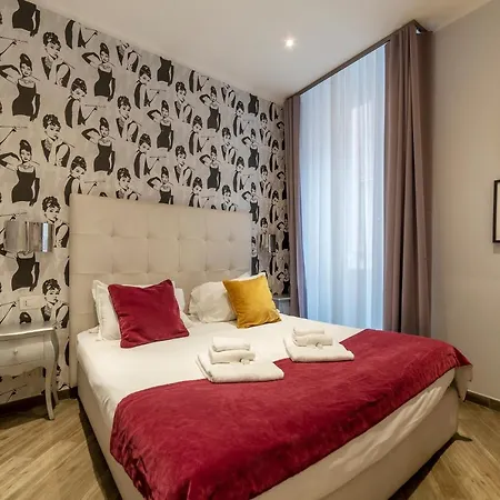 Frattina 1 - Fromhometorome Apartment
