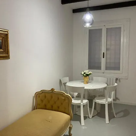 Apartment In The Rome's Soul Close To Navona Square