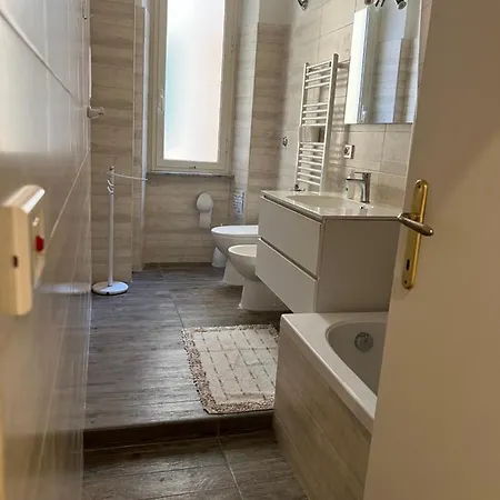 San Michele A Porta Pia 3* רומא