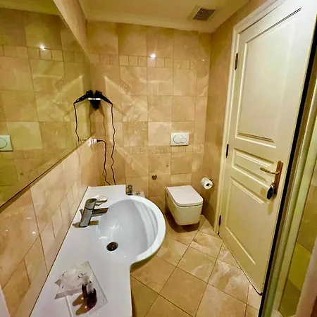 Quirinale Luxury Bed & Breakfast *